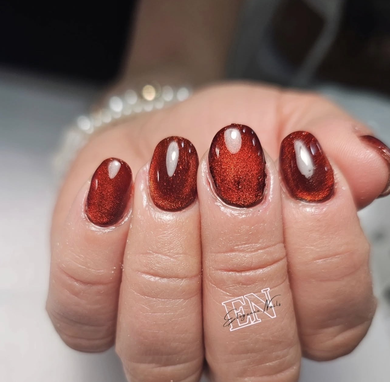 Nail art personalizado y diseños creativos en Elegance Nails Elche